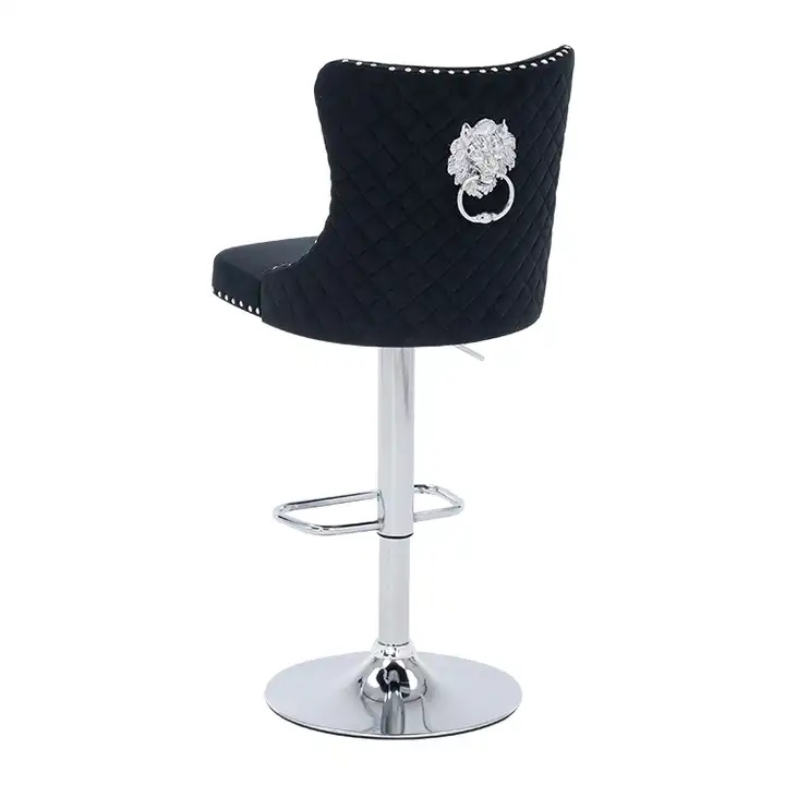 czarne krzesło barowe/ hoker z głowa lwa
